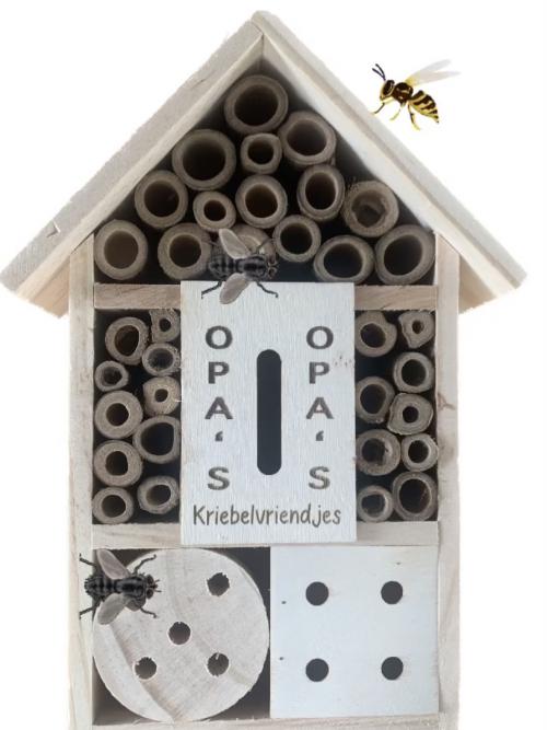 Insektenhotel gepersonaliseerd