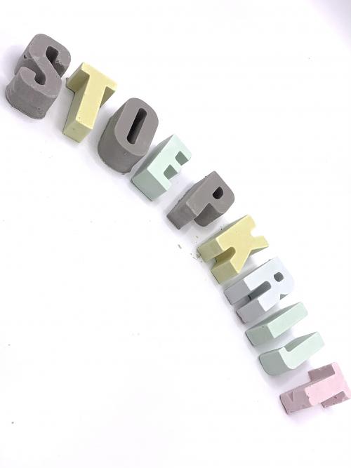 Stoepkrijtletters eigen naam (per letter)